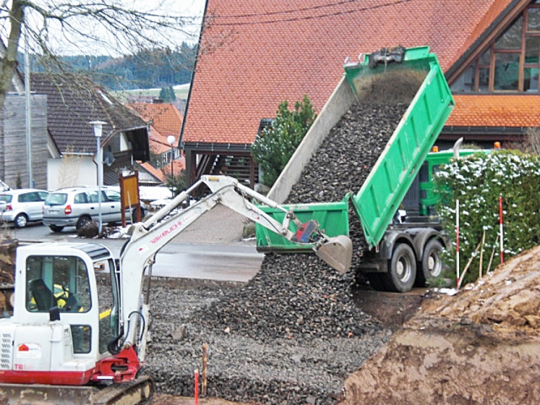 3. Eine Baustellenzufahrt wird angelegt